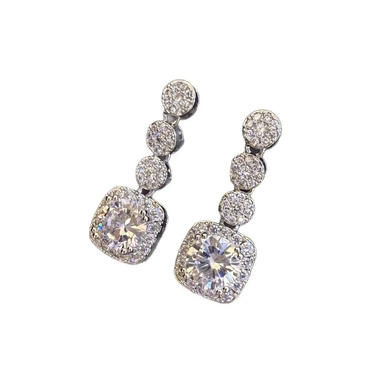 Zhao Lusi and Xu Yan's same style full-diamond earrings, light luxury, high-end and elegant, daily earrings for women, Xu me is dazzling