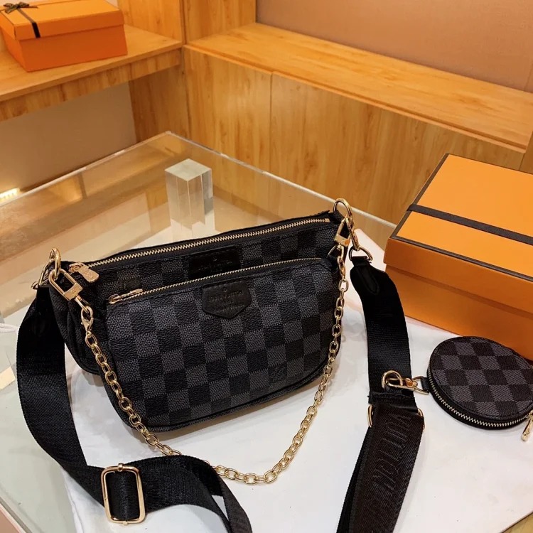 NEWFashionable portable shell bag, trendy new style crossbody bag (plastic film image 3