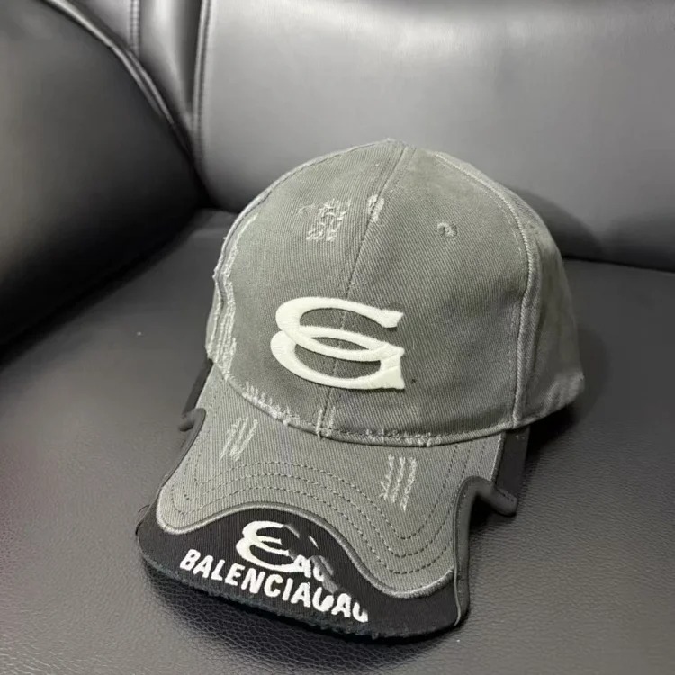 Letter style washed notched men's peaked baseball cap