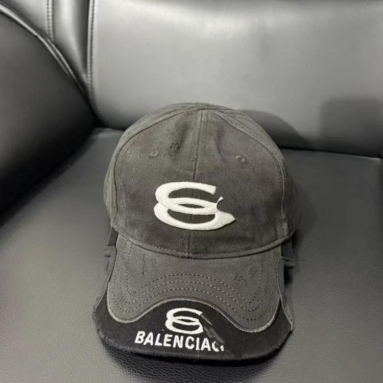 Letter style washed notched men's peaked baseball cap