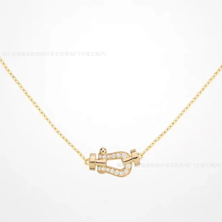 Fei F's Horseshoe Buckle Diamond Necklace Plated 18K Gold Full Diamond Mini Clavicle Chain Nautical Buckle Chinese Valentine's Day Gift Couple