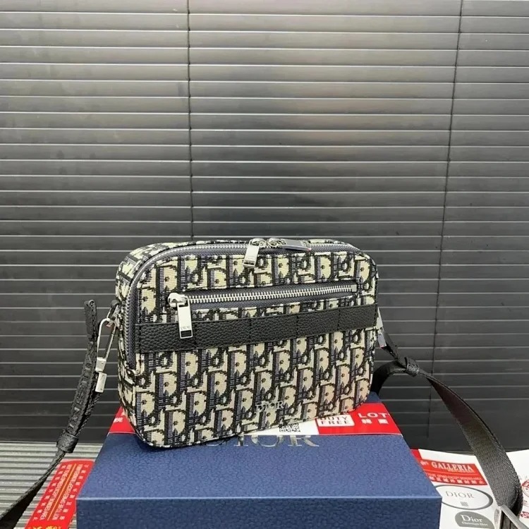Small square bag, camera bag, si01： image 5