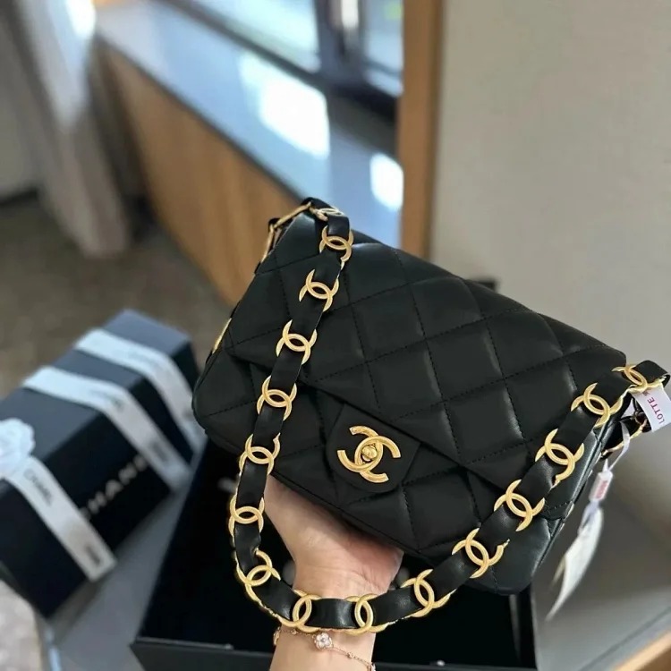 Folding gift box packaging new product armpit bag cowhide texture fashion/casual size 2214cm