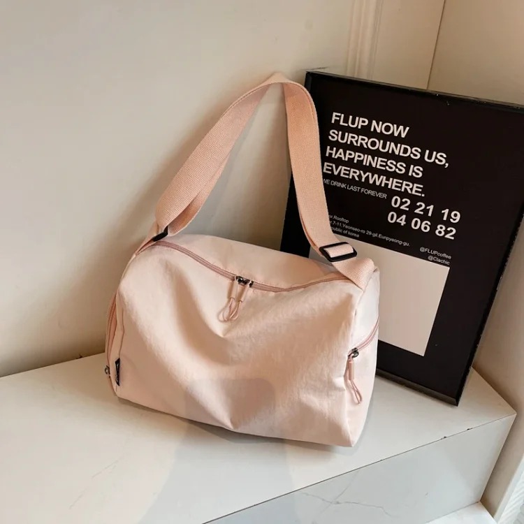 Japanese and Korean women's bags large-capacity crossbody bag women's high-end sports short-distance travel casual nylon shoulder bag