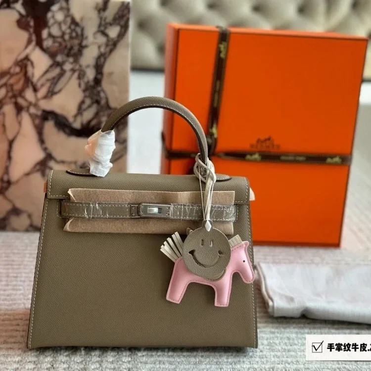 Fashionable and versatile classic women’s bag 001 image 4
