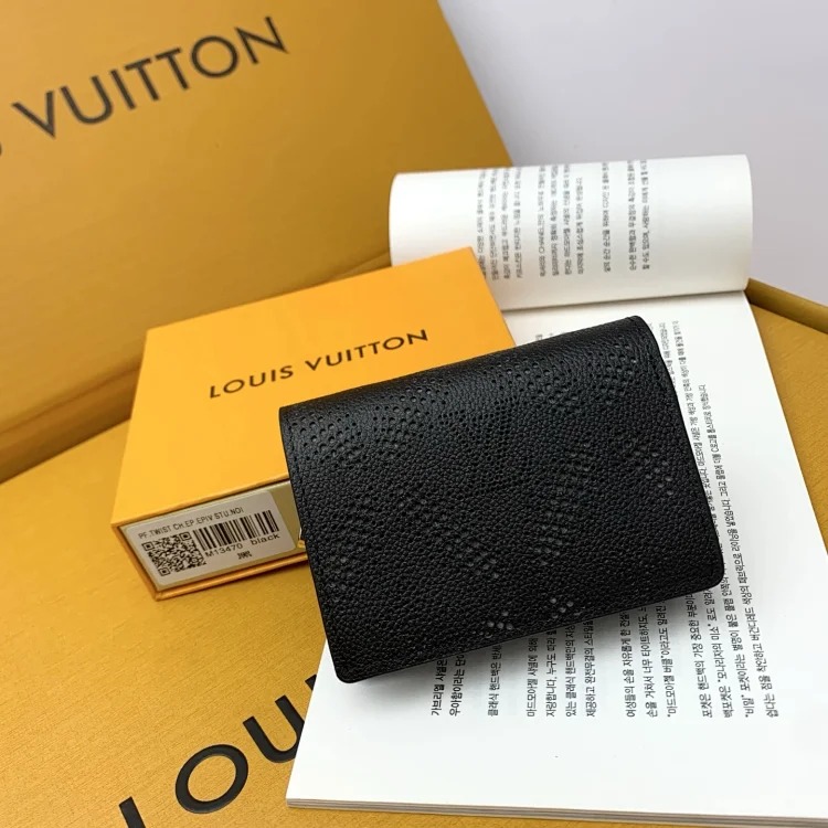 100uis Highversionwithboxtotebagwallet wallet bag image 3