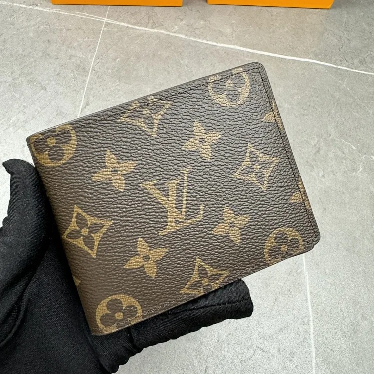 100uis Highversionwithboxtotebagwallet wallet bag image 6