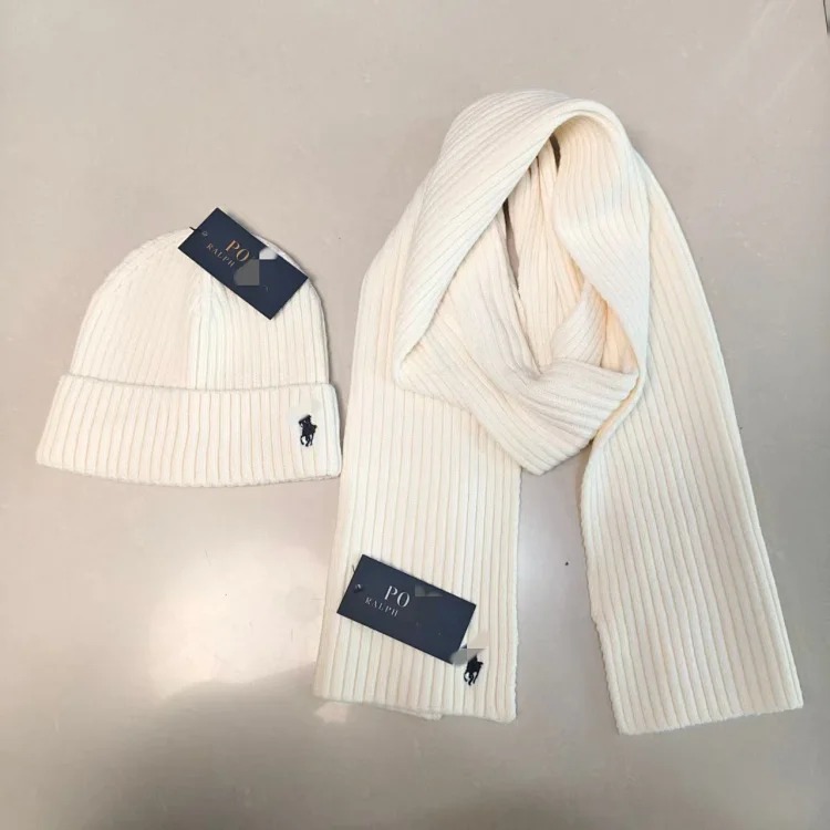 Knitted hat scarf black and white gray classic sports couple style