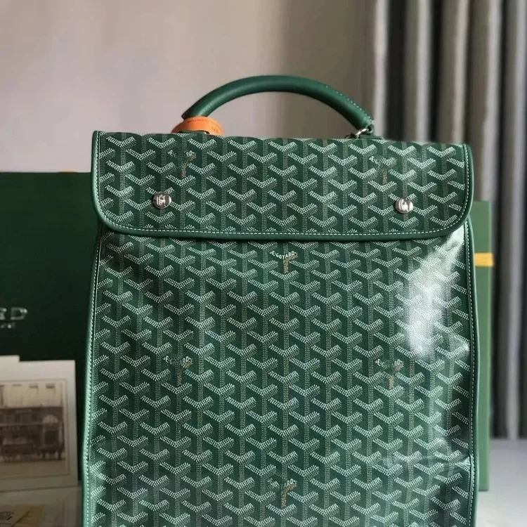 Fashionable and versatile travel bag image 2
