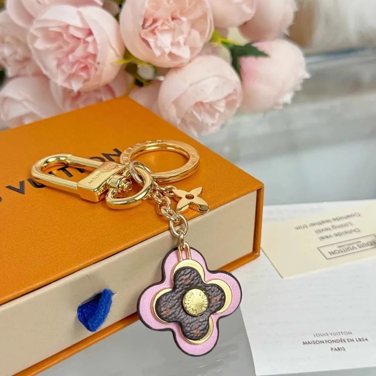 XXX-LYWD petal buckle bag pendant keychain-3642