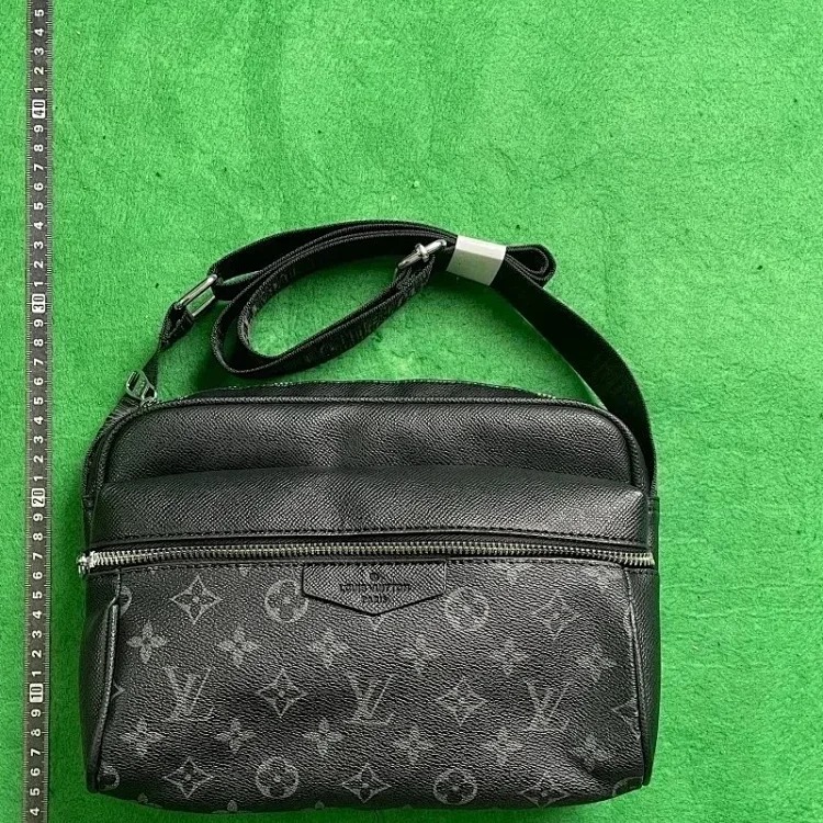 Versatile casual large capacity backpack 04 image 5
