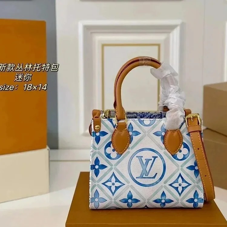 Fashionable and versatile tote bag 001-AGT image 4
