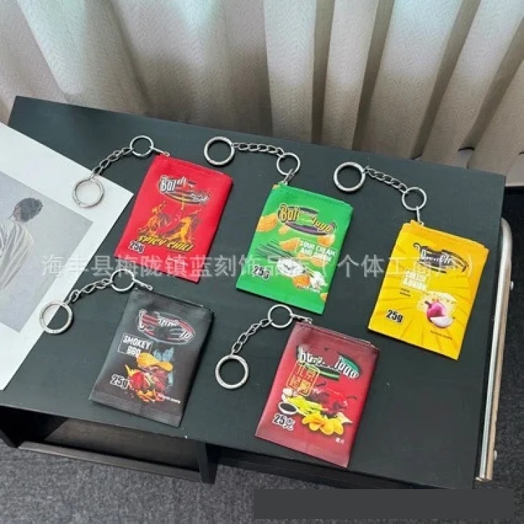 Bajia's new creative potato chip bag clutch bag accessories key chain storage bag fashionable graffiti pendant