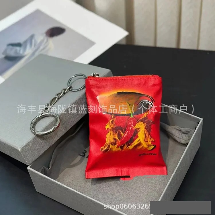 Bajia's new creative potato chip bag clutch bag accessories key chain storage bag fashionable graffiti pendant