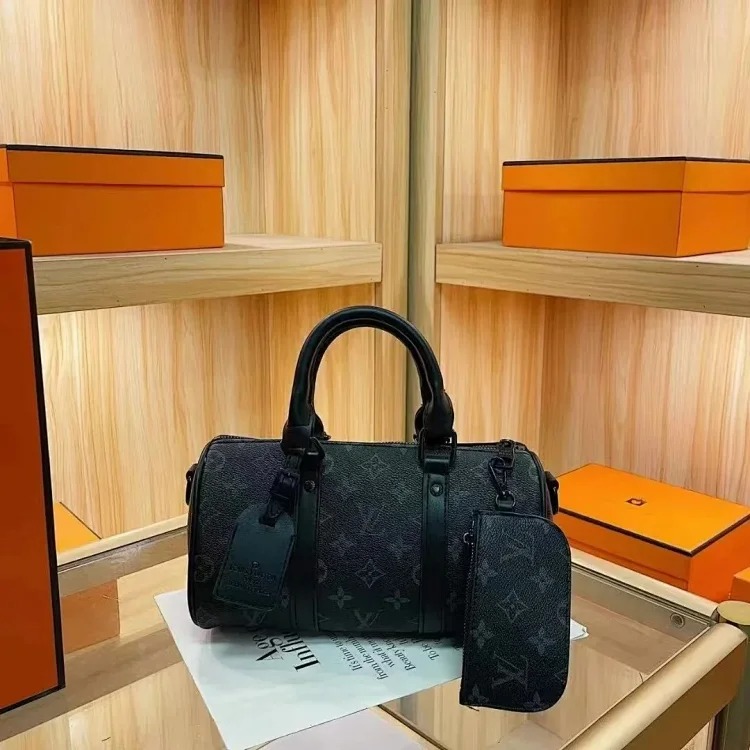 ZW-1 fashionable high-end new versatile shoulder crossbody bag (the plastic film is torn and damaged and image 3