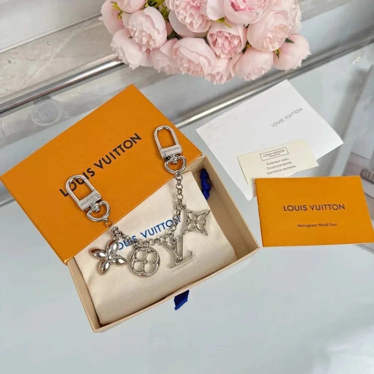 XXX-LYWD metal chain flower and letter string bag chain bag pendant-4010