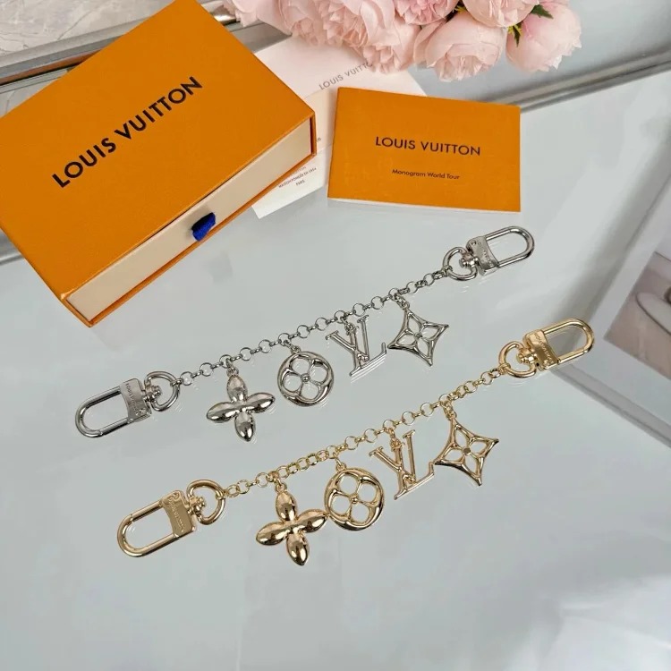 XXX-LYWD metal chain flower and letter string bag chain bag pendant-4010