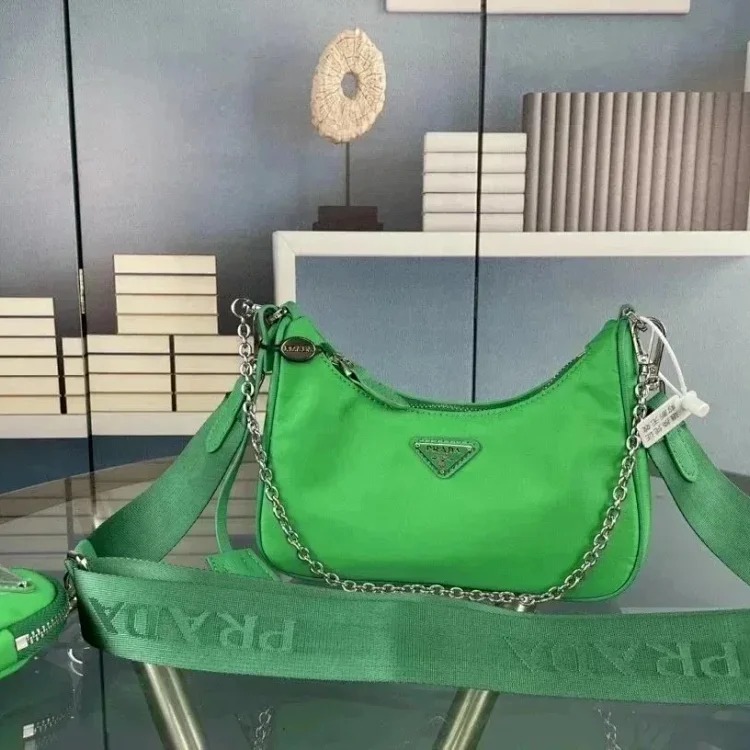 ZMR16-Classic, fashionable, convenient, casual and versatile nylon shoulder crossbody bag image 3