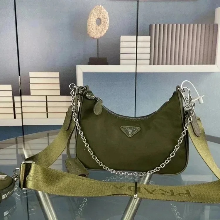 ZMR16-Classic, fashionable, convenient, casual and versatile nylon shoulder crossbody bag image 4