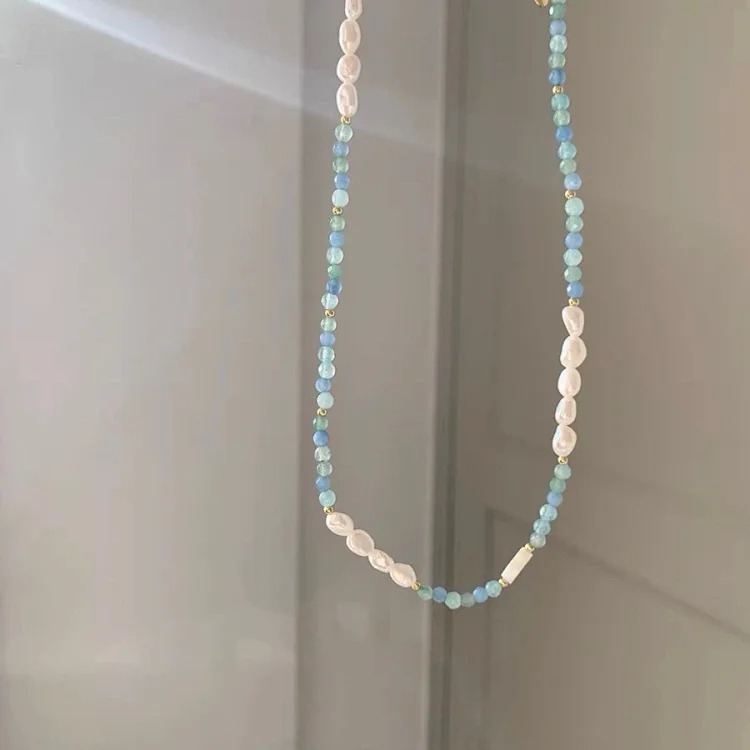 Aquamarine natural stone mother-of-pearl clover necklace temperament freshwater pearl shell blue and green beaded small fresh necklace
