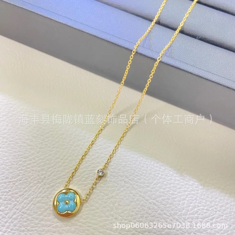 High Tianhe color round flower necklace pendant for women light luxury niche design clavicle chain manufacturer direct sale