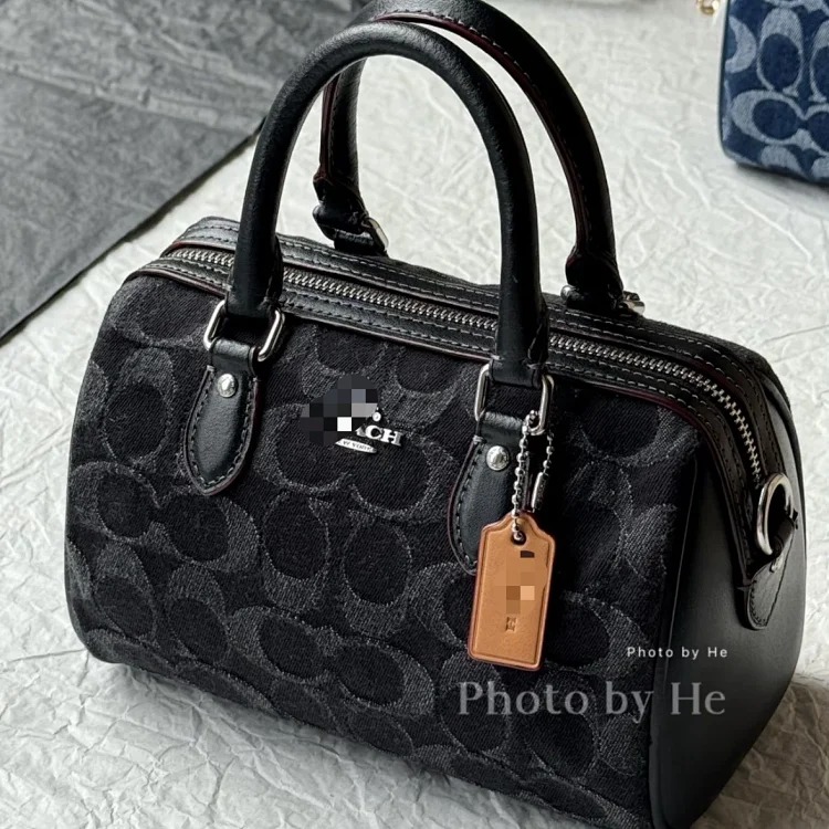 Louis Vuitton Rowan 18 classic presbyopia Boston pillow bag mini portable crossbody cute women's bag