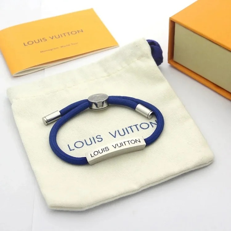 L hook color rope bracelet image 3