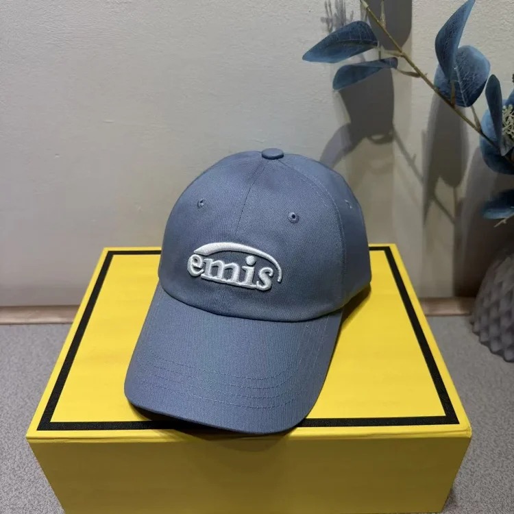 Korean hat baseball cap peaked cap men and women same style four seasons multi-color large head solid color soft top navy blue sports hat