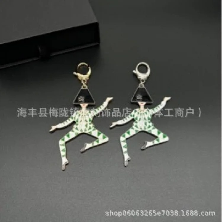 Xiaoxiangjia New Tricorn Hat Human Shape Keychain Christmas Series One Piece Dropshipping