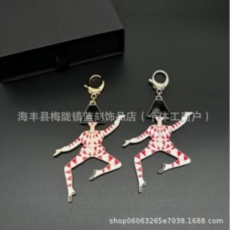 Xiaoxiangjia New Tricorn Hat Human Shape Keychain Christmas Series One Piece Dropshipping