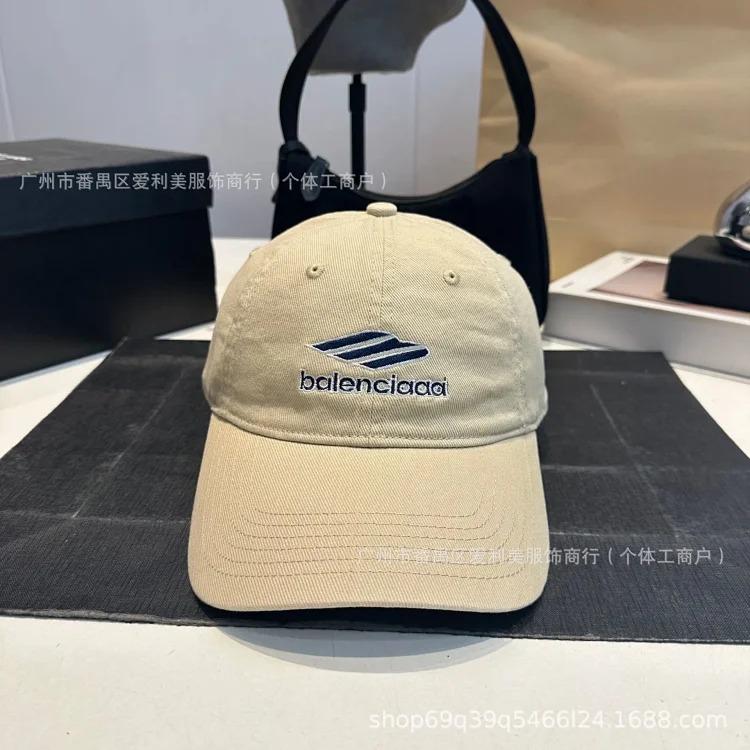 New outdoor baseball cap for men and women, fashionable peaked cap, enlarged head circumference to show face, small wide brim sun hat wholesale