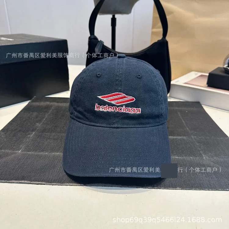 New outdoor baseball cap for men and women, fashionable peaked cap, enlarged head circumference to show face, small wide brim sun hat wholesale
