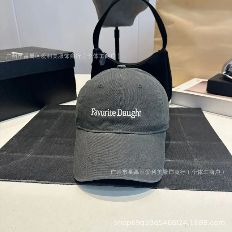 Autumn and winter soft-top baseball cap with embroidered letters, Korean for men and women, casual sunshade, solid color, small peaked cap with face, for men and women, couple