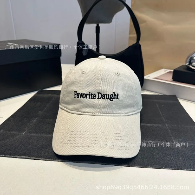Autumn and winter soft-top baseball cap with embroidered letters, Korean for men and women, casual sunshade, solid color, small peaked cap with face, for men and women, couple