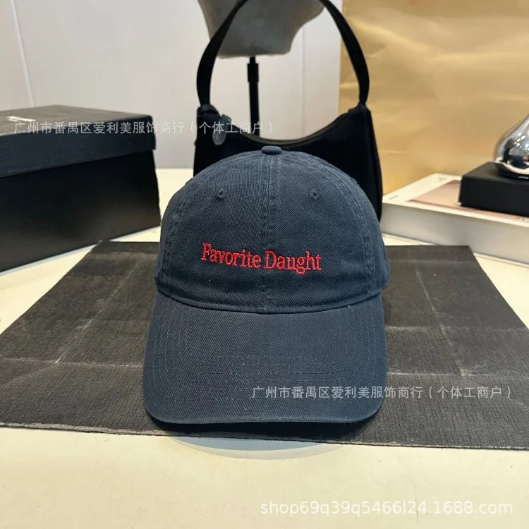 Autumn and winter soft-top baseball cap with embroidered letters, Korean for men and women, casual sunshade, solid color, small peaked cap with face, for men and women, couple