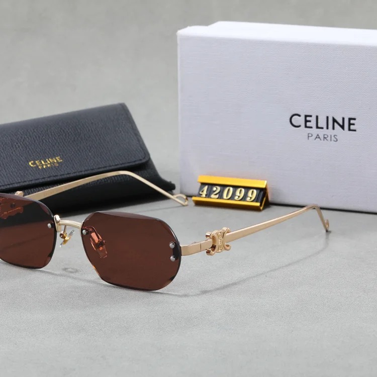 Celin1e fashionable and comfortable shoes