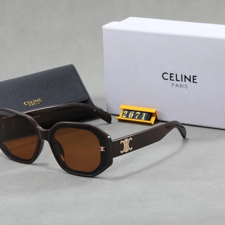 Celin1e fashionable and comfortable shoes