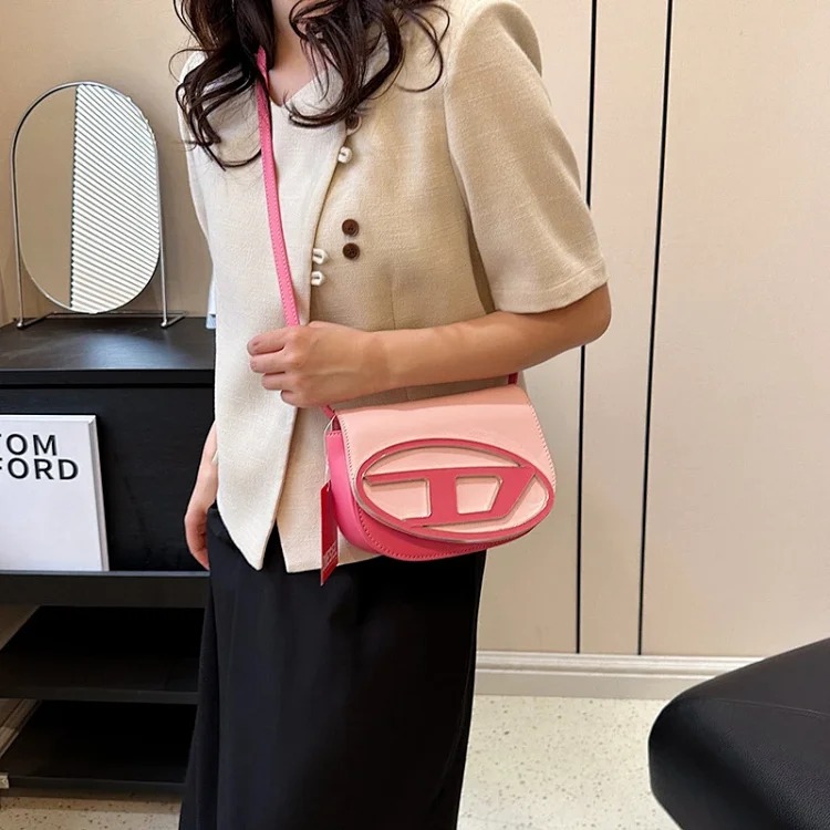 DX84-1 armpit bag, fashionable and versatile shoulder crossbody bag, niche design handbag