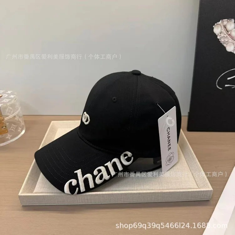 New style side letter embroidery soft top slimming baseball hat for women spring and summer fashion casual age-reducing peaked cap for men