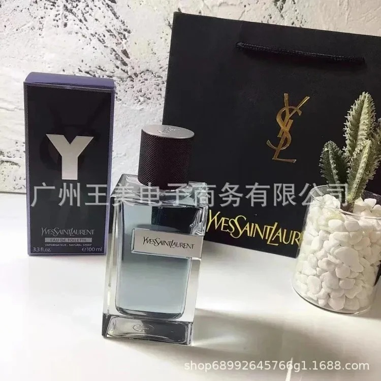 Tom Ford aroma fragrance spray image 5