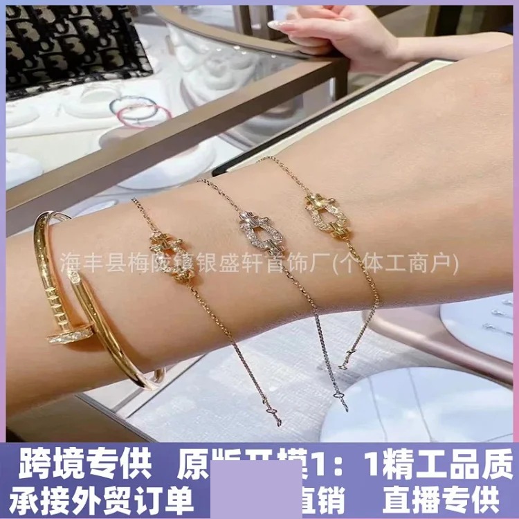 Feijia Rede bracelet thick V gold plated 18k gold small diamond full diamond hand jewelry women wholesale generation