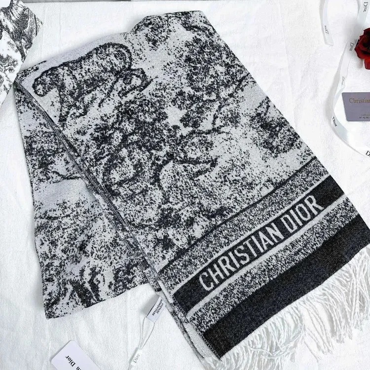 Classic versatile comfortable scarf 003 image 3