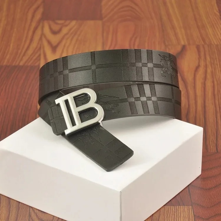Fashionable and versatile belt 011