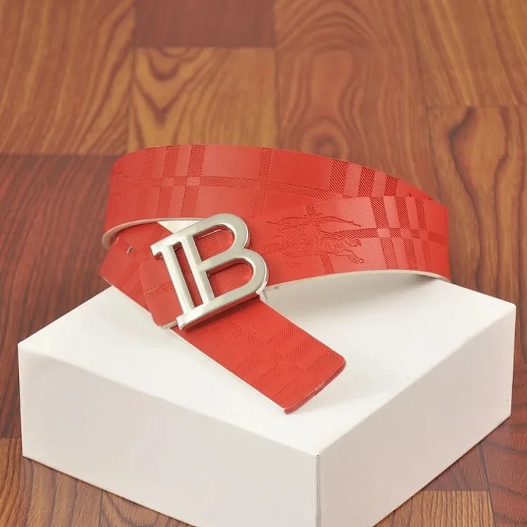 Fashionable and versatile belt 011