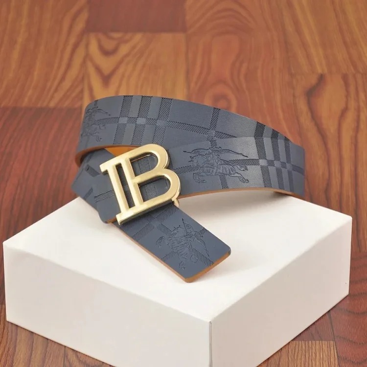 Fashionable and versatile belt 011