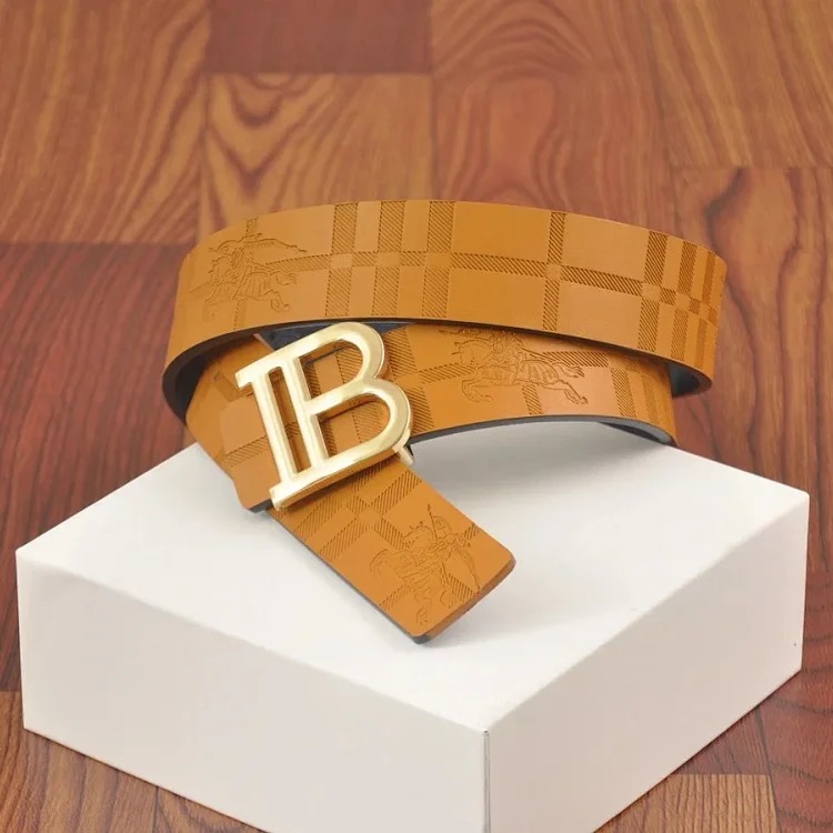 Fashionable and versatile belt 011