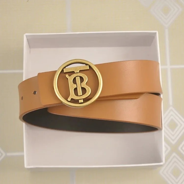 Fashionable and versatile belt 011
