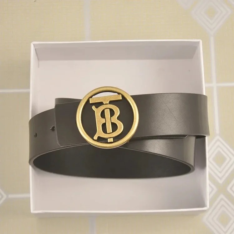 Fashionable and versatile belt 011