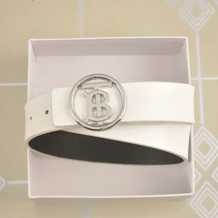 Fashionable and versatile belt 011