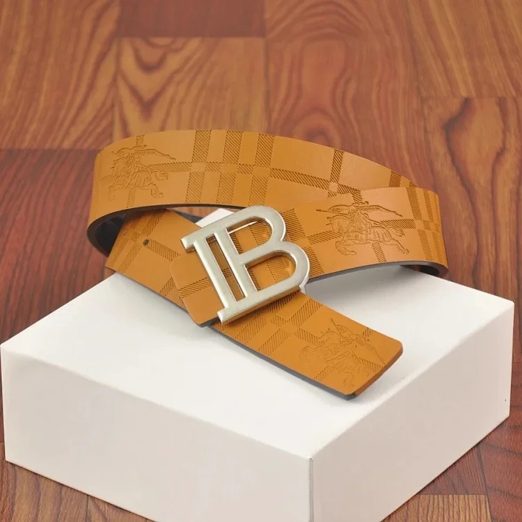 Fashionable and versatile belt 011